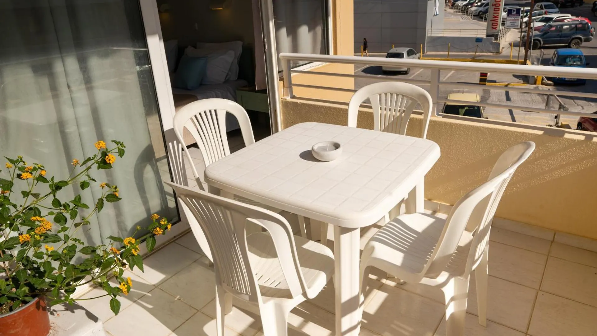 Ostria Studios Rethymno  2*, Rethymno (Crete) Greece