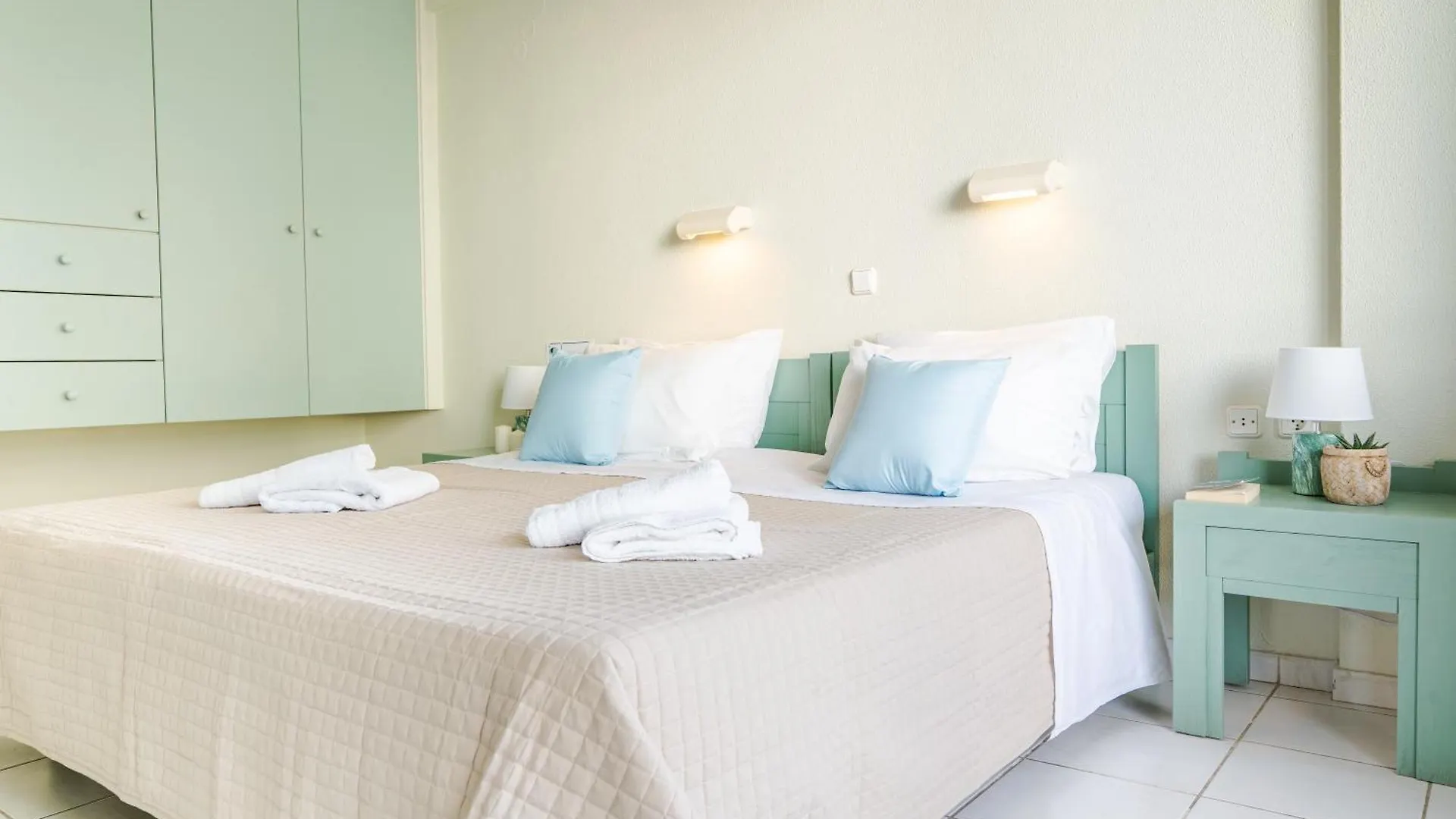 Ostria Studios Rethymno  Greece
